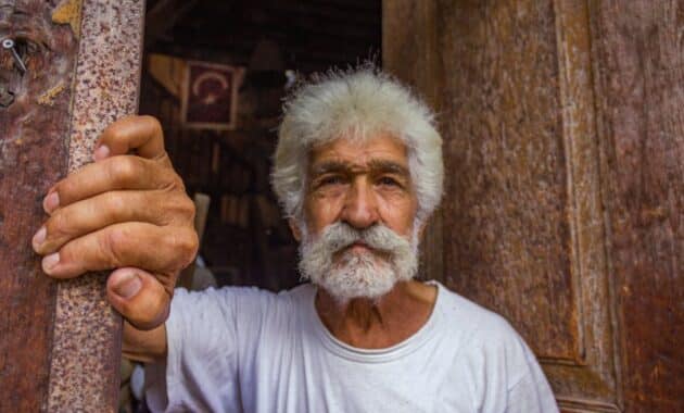 Gejala dan Penanganan Stroke, Gejala Prediabetes, Tips dan Trik Menghadapi Osteoporosis Sejak Dini